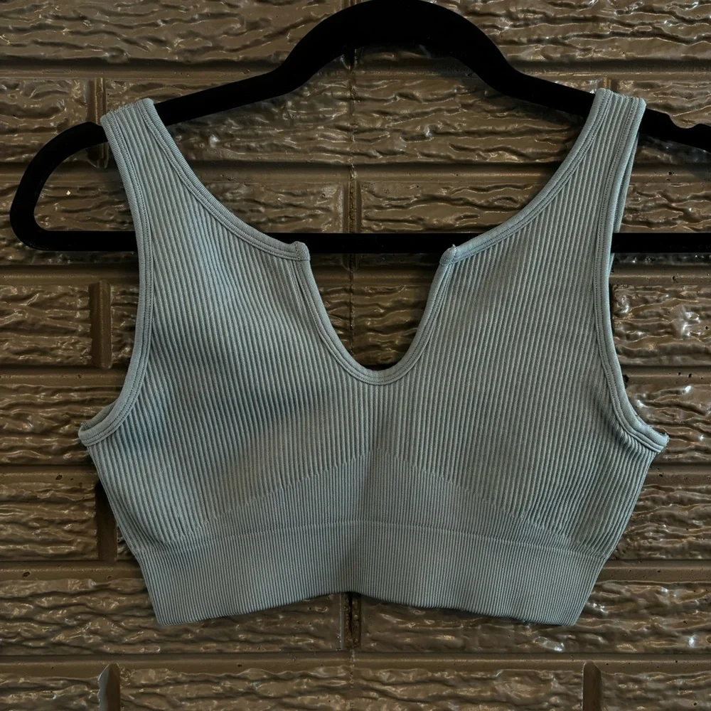 Buscando Matching Workout Set - Picture 2 of 5